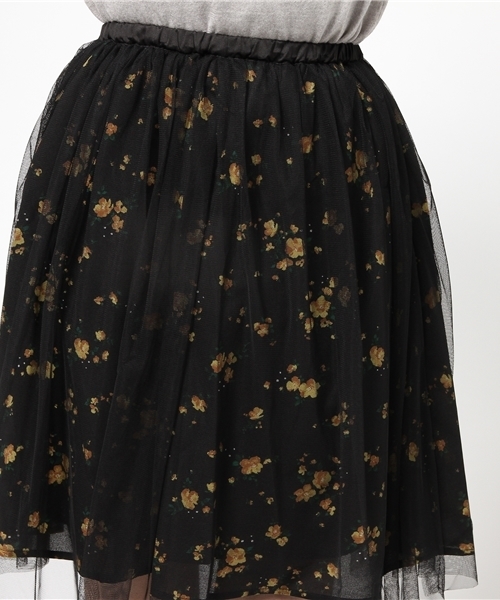 natural couture(ナチュラルクチュール)の「【natural couture NICE CLAUP】小花チュールスカート(スカート・レディース・オフホワイト/ネイビー/ブラック・FREE)」の8枚目の写真