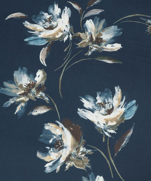 Andemiu（アンデミュウ）の「アートフラワースカーフ642795（バンダナ/スカーフ・レディース・アイボリー/ネイビー・FREE）」の7枚目の写真