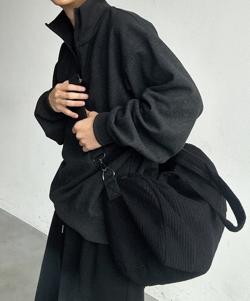 UNDERSTATEMENTs（アンダーステイトメント）の「【ユニセックス】2WAYコーデュロイボストンバッグ/ショルダーバッグ（ショルダーバッグ・メンズ・グレー/ブラック/ブラウン/グリーン・FREE）」の9枚目の写真