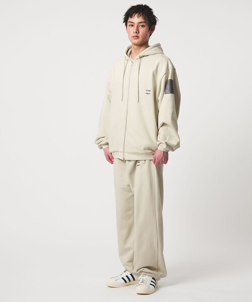 CITEN(シテン)の「<CITEN>フレンチミリタリースウェットパーカー(パーカー・メンズ・ライトグレー/ブラック・M/L)」の7枚目の写真