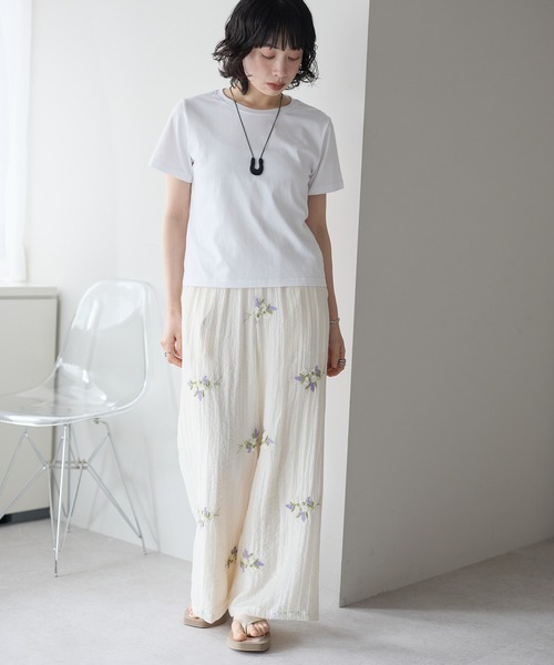 SOTT(ソット)の「花刺繍パンツ(その他パンツ・レディース・オフホワイト/ブラック・FREE)」の5枚目の写真