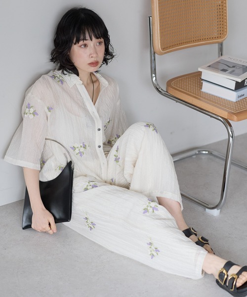 SOTT(ソット)の「花刺繍パンツ(その他パンツ・レディース・オフホワイト/ブラック・FREE)」の17枚目の写真