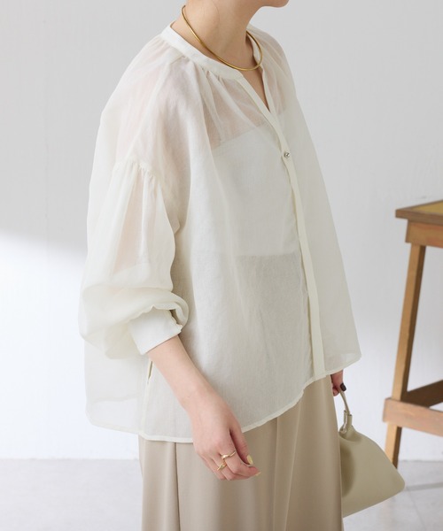 S COLLAGE（エスコラージュ）の「スキッパーシアーシャツ/WEB限定（シャツ/ブラウス・レディース・ブラック/オフホワイト/ブルー/ブラウン・FREE）」の19枚目の写真