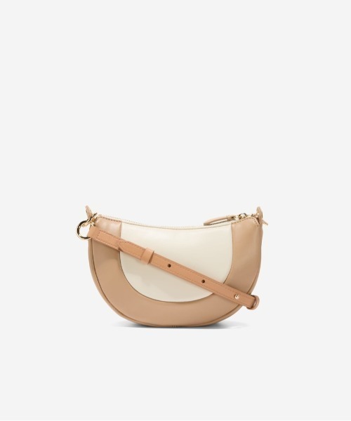 COLE HAAN(コールハーン)の「ゴルディー ショルダー クロスボディ womens(ショルダーバッグ・レディース・ブラウン・OSFA)」の2枚目の写真