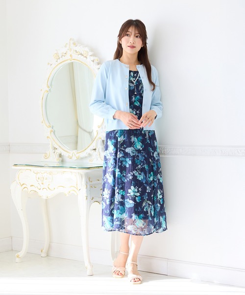 Rose Tiara(ローズティアラ)の「ファッションアイコンボタンニットカーディガン(カーディガン/ボレロ・レディース・ピンク/ネイビー/ライトブルー・38/42/46)」の16枚目の写真