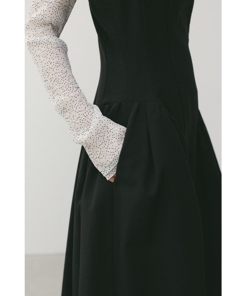 STYLEMIXER(スタイルミキサー)の「パネルキャミワンピース(ワンピース・レディース・ブラック/ライトベージュ・SMALL/MEDIUM)」の10枚目の写真
