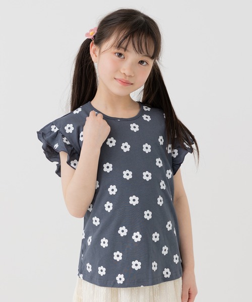 chil2(チルツー)の「綿100% 総柄肩フリルTシャツ(Tシャツ/カットソー・キッズ・ミント/チャコールグレー/スモークピンク/ホワイト/ラベンダー・100cm/90cm/80cm/110cm/140cm/130cm/120cm)」の1枚目の写真