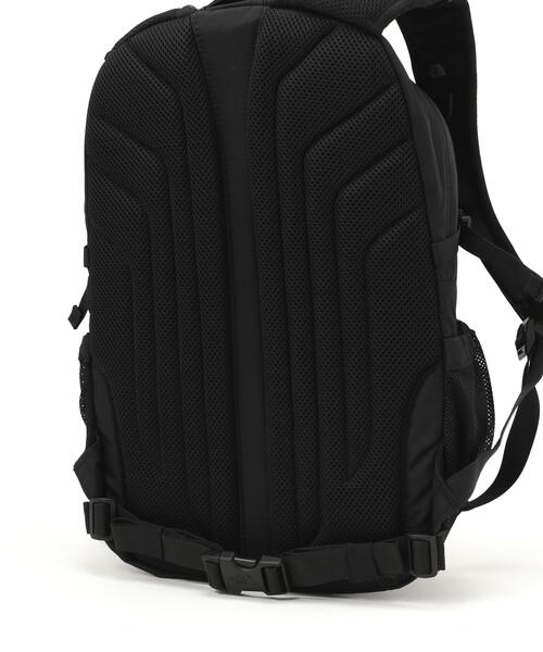 THE NORTH FACE(ザノースフェイス)の「THE NORTH FACE/ザ・ノース・フェイス/Single Shot(バックパック/リュック・メンズ・ブラック・F)」の8枚目の写真