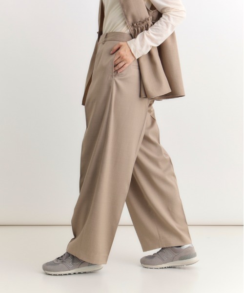 Right-on(ライトオン)の「HONEYSUCKLE ROSE(ハニーサックルローズ)【レディース】タックワイドパンツ(その他パンツ・レディース・ダークグレー/ライトベージュ・M/L/S)」の8枚目の写真