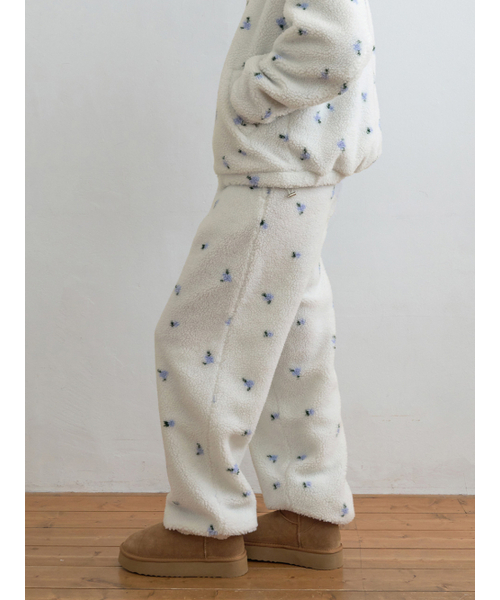 Kijun（キジュン）の「Blossom Fleece Pants Ivory（その他パンツ・レディース・その他・OS）」の2枚目の写真