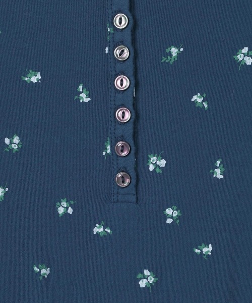 eL（エル）の「【eL】Flower Henley Neck Pullover LS/645545（Tシャツ/カットソー・レディース・ネイビー系/ホワイト系その他・FREE）」の21枚目の写真