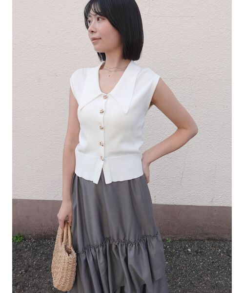 LAGUNAMOON(ラグナムーン)の「ニット×ティアードスカートドッキングワンピース 【夏服】【オフィスカジュアル】(ワンピース・レディース・ブラック/ホワイト・SMALL/MEDIUM)」の12枚目の写真