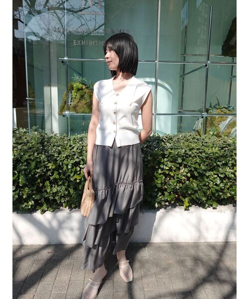 LAGUNAMOON(ラグナムーン)の「ニット×ティアードスカートドッキングワンピース 【夏服】【オフィスカジュアル】(ワンピース・レディース・ブラック/ホワイト・SMALL/MEDIUM)」の14枚目の写真