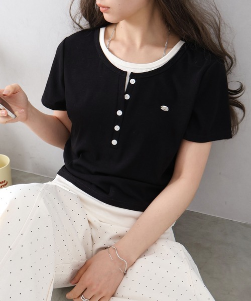 SpRay(スプレイ)の「配色ヘンリーフェイクレイヤードトップス(Tシャツ/カットソー・レディース・ブラック/グレー/サックスブルー/ピンク/イエロー/アイボリー・FREE)」の8枚目の写真