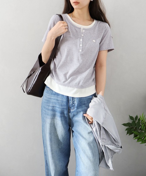 SpRay(スプレイ)の「配色ヘンリーフェイクレイヤードトップス(Tシャツ/カットソー・レディース・ブラック/グレー/サックスブルー/ピンク/イエロー/アイボリー・FREE)」の14枚目の写真