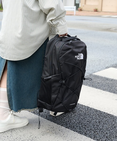 THE NORTH FACE(ザノースフェイス)の「【THE NORTH FACE】JESTER(バックパック/リュック・メンズ・グレー/ブラック・FREE)」の17枚目の写真