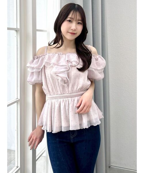 dazzlin（ダズリン）の「シアーペプラムボリュームオフショルトップス（シャツ/ブラウス・レディース・アイボリー/その他1/ブルー/ピンク/ライム・FREE）」の8枚目の写真