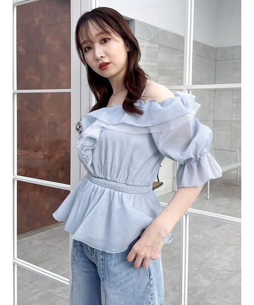 dazzlin（ダズリン）の「シアーペプラムボリュームオフショルトップス（シャツ/ブラウス・レディース・アイボリー/その他1/ブルー/ピンク/ライム・FREE）」の12枚目の写真