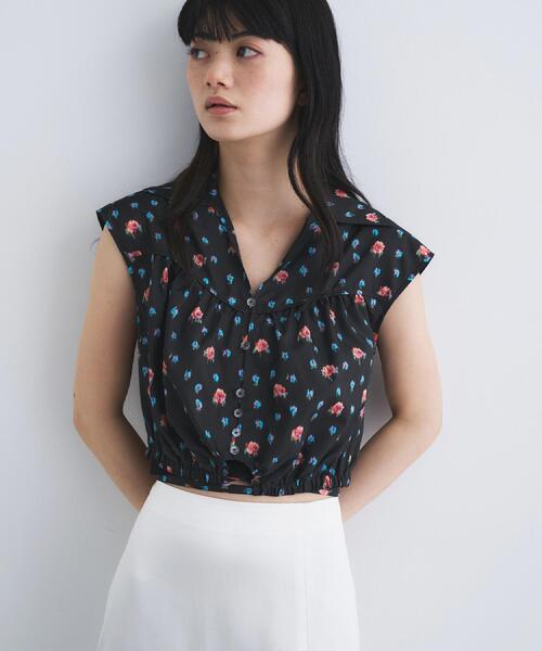 CODE A（コードエー）の「flower Vneck pullover（シャツ/ブラウス・レディース・ブラック系/グレー系・00）」の9枚目の写真