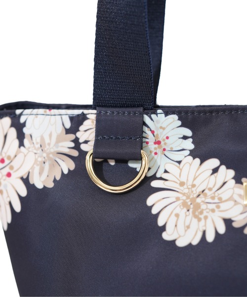 PAUL & JOE ACCESSOIRES（ポールアンドジョーアクセソワ）の「【PAUL & JOE ACCESSOIRES /ポール アンド ジョー アクセソワ 】 CHRYSANTHEME ＆ NOUNETTE PRINT トートバッグ（トートバッグ・レディース・ミント/ネイビー/ピンク・FREE）」の16枚目の写真