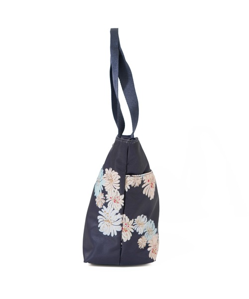 PAUL & JOE ACCESSOIRES（ポールアンドジョーアクセソワ）の「【PAUL & JOE ACCESSOIRES /ポール アンド ジョー アクセソワ 】 CHRYSANTHEME ＆ NOUNETTE PRINT トートバッグ（トートバッグ・レディース・ミント/ネイビー/ピンク・FREE）」の7枚目の写真
