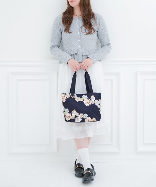 PAUL & JOE ACCESSOIRES（ポールアンドジョーアクセソワ）の「【PAUL & JOE ACCESSOIRES /ポール アンド ジョー アクセソワ 】 CHRYSANTHEME ＆ NOUNETTE PRINT トートバッグ（トートバッグ・レディース・ミント/ネイビー/ピンク・FREE）」の10枚目の写真