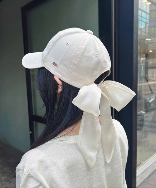 INGNI(イング)の「バックリボンキャップ(キャップ・レディース・アイボリー/ブラック・ONE SIZE)」の3枚目の写真