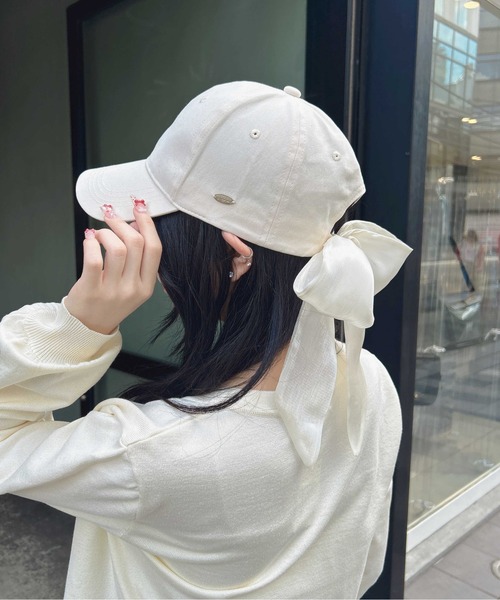 INGNI(イング)の「バックリボンキャップ(キャップ・レディース・アイボリー/ブラック・ONE SIZE)」の4枚目の写真