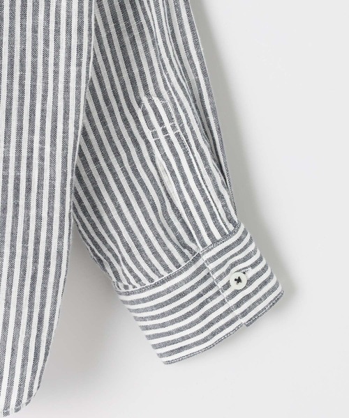 BAYFLOW（ベイフロー）の「[ふんわり柔らかな肌当たり]リネンシャツ（シャツ/ブラウス・レディース・ネイビー/ブラウン/ピンク/オフホワイト/イエロー・MEDIUM/SMALL）」の21枚目の写真