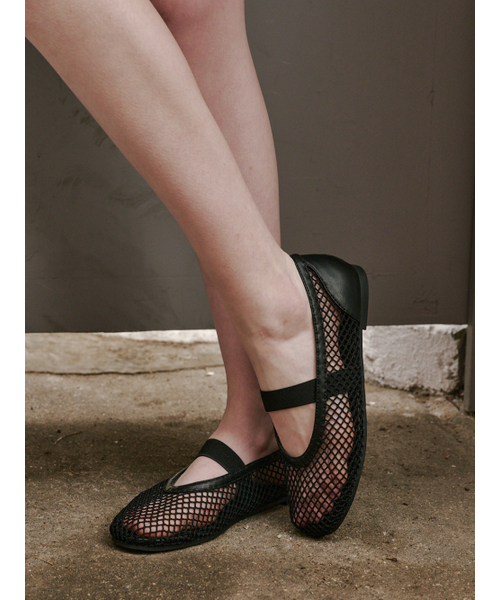 FORRR(フォルンルン)の「Mesh Maryjane Black(スニーカー・レディース・ブラック・23cm/24cm/25cm)」の2枚目の写真