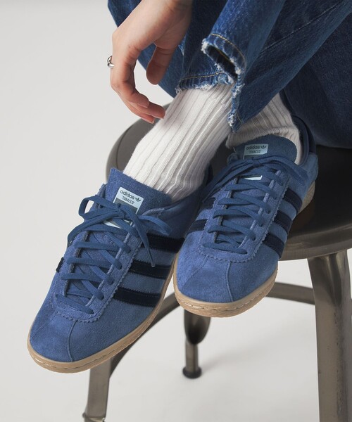 adidas Originals(アディダスオリジナルス)の「<adidas Originals>タバコ スニーカー / Tobacco(スニーカー・レディース・ネイビー/ブラウン系・25cm/24.5cm/23.5cm/24cm/22.5cm/23cm)」の2枚目の写真