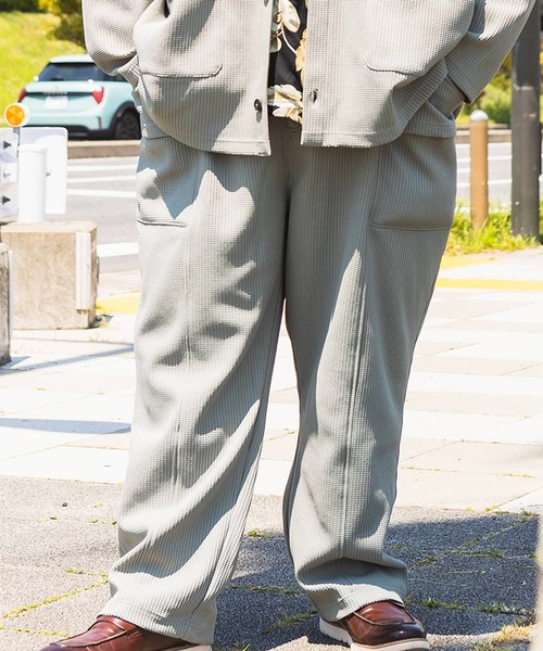 B&T CLUB(ビーティークラブ)の「イージーパンツ メンズ 大きいサイズ SOLOTEX ストレッチ ヘビーワッフル パンツ B&T CLUB (ビーアンドティークラブ)(その他パンツ・メンズ・ブラック/モスグリーン・X2(4L~5L)/X3(6L~7L)/X1(3L~4L))」の1枚目の写真