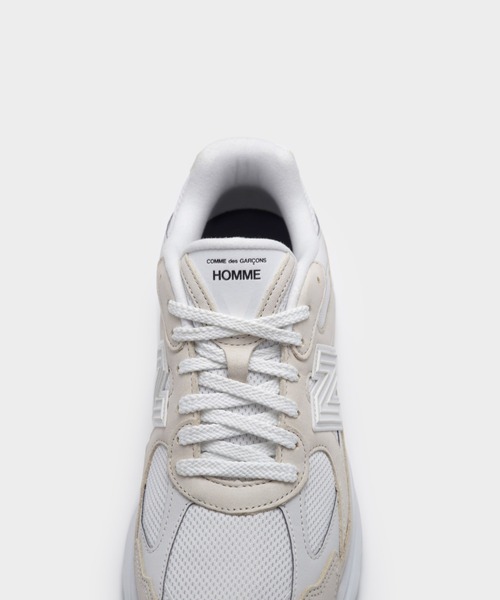 COMME des GARCONS HOMME(コム デ ギャルソン・オム)の「『New Balance 2010』 W-NAME WHITE(スニーカー・メンズ・ホワイト・28cm/27cm/26cm/29cm/25cm)」の7枚目の写真