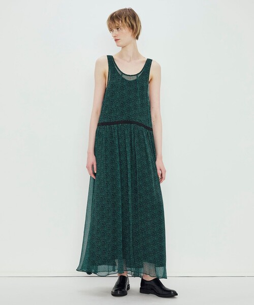 TOMORROWLAND .B(トゥモローランドビー)の「シルク楊柳 ロングワンピース(ワンピース・レディース・ブラック系その他/ダークグリーン・FREE)」の3枚目の写真