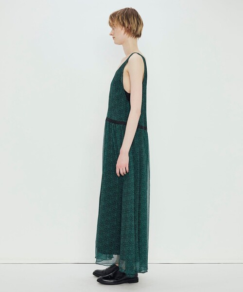 TOMORROWLAND .B(トゥモローランドビー)の「シルク楊柳 ロングワンピース(ワンピース・レディース・ブラック系その他/ダークグリーン・FREE)」の5枚目の写真
