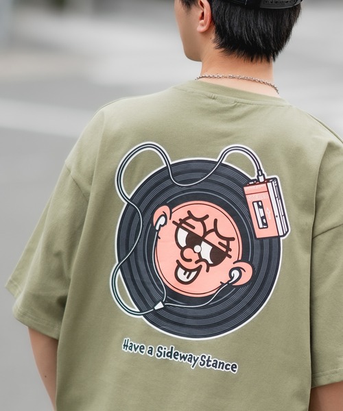 En serio TOKYO(エンソリオトーキョー)の「【SIDEWAYSTANCE】半袖レコードプリントTシャツ SIDE23-130(Tシャツ/カットソー・メンズ・ブラック/カーキ/ホワイト・SMALL/MEDIUM/LARGE/X-LARGE)」の3枚目の写真