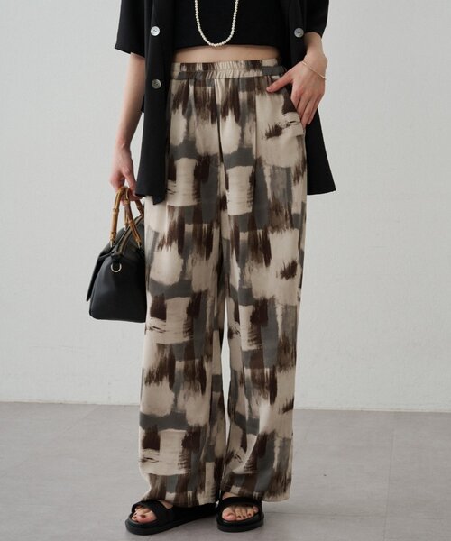 LOUNGEDRESS(ラウンジドレス)の「ペイントイージーパンツ(その他パンツ・レディース・グレー・FREE)」の6枚目の写真