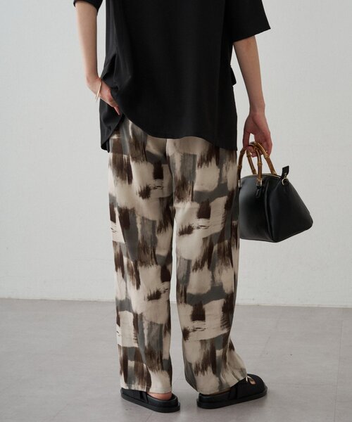 LOUNGEDRESS(ラウンジドレス)の「ペイントイージーパンツ(その他パンツ・レディース・グレー・FREE)」の9枚目の写真