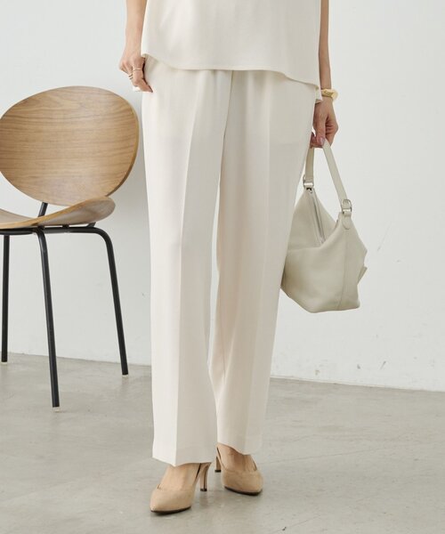 LIVETART（リヴェタート）の「バックサテンイージーパンツ《LIVETART》（その他パンツ・レディース・アイボリー/ブラック・0/1）」の6枚目の写真