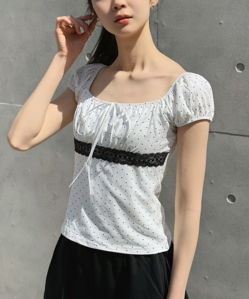 Jewelobe(ジュエローブ)の「ドット×レースパフスリーブトップス(Tシャツ/カットソー・レディース・グレー/オフホワイト/ブラック・FREE)」の6枚目の写真