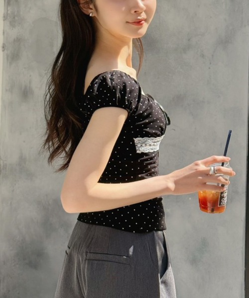 Jewelobe(ジュエローブ)の「ドット×レースパフスリーブトップス(Tシャツ/カットソー・レディース・グレー/オフホワイト/ブラック・FREE)」の12枚目の写真