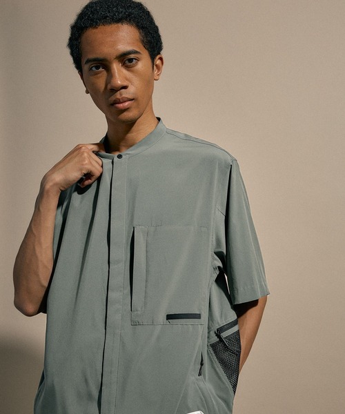 NUMERALS]BAND COLLAR SHORT-SLEEVED SHIRT（シャツ/ブラウス