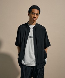 [NUMERALS]BAND COLLAR SHORT-SLEEVED SHIRT