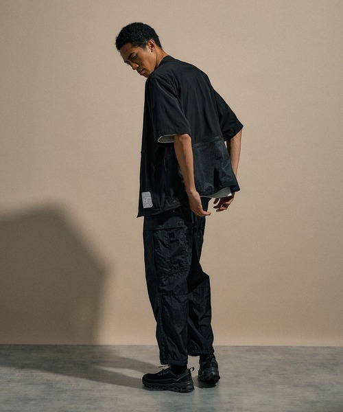 NUMERALS（ヌメラルズ）の「[NUMERALS]BAND COLLAR SHORT-SLEEVED SHIRT（シャツ/ブラウス・メンズ・ブルー/ブラック/カーキ・MEDIUM/LARGE）」の8枚目の写真