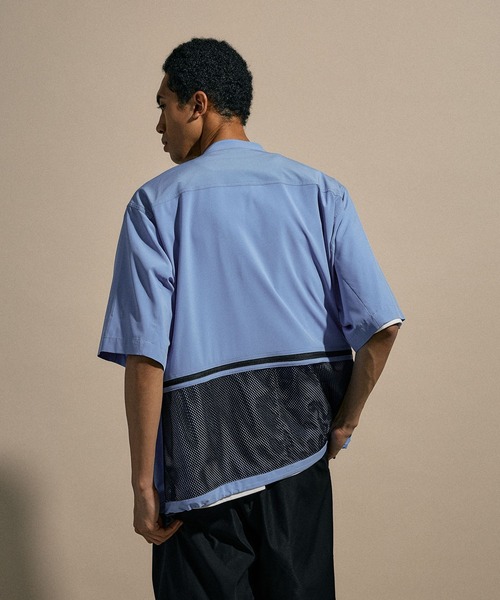 NUMERALS（ヌメラルズ）の「[NUMERALS]BAND COLLAR SHORT-SLEEVED SHIRT（シャツ/ブラウス・メンズ・ブルー/ブラック/カーキ・MEDIUM/LARGE）」の21枚目の写真