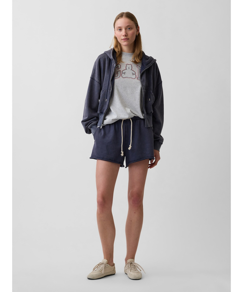GAP(ギャップ)の「オーバーサイズ ブラナンベア GAPロゴTシャツ(Tシャツ/カットソー・レディース・グレー/ネイビー・XXS/XL/L/M/S/XS)」の6枚目の写真