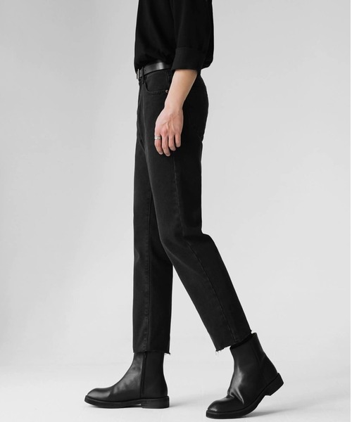 Otte(オッテ)の「クロップドストレートデニム(デニムパンツ・メンズ・ブラック/ライトブルー・SMALL/MEDIUM/X-LARGE/LARGE)」の12枚目の写真