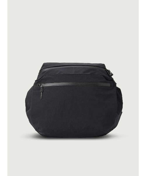 DOUGLAS / 15L Shoulder bag Crinkle Nylon（ショルダーバッグ
