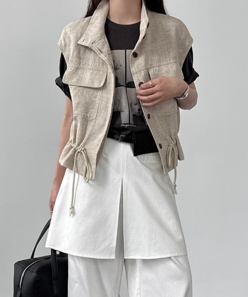 semplice（センプリチェ）の「スタンドカラー ワークポケット ドローストベスト（その他アウター・レディース・ホワイト/ベージュ・F）」の8枚目の写真