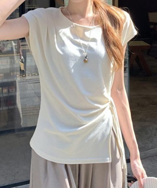 Teem Store(チームストア)の「ドロストデザイン フィットTシャツ(Tシャツ/カットソー・レディース・イエロー/アイボリー・F)」の13枚目の写真
